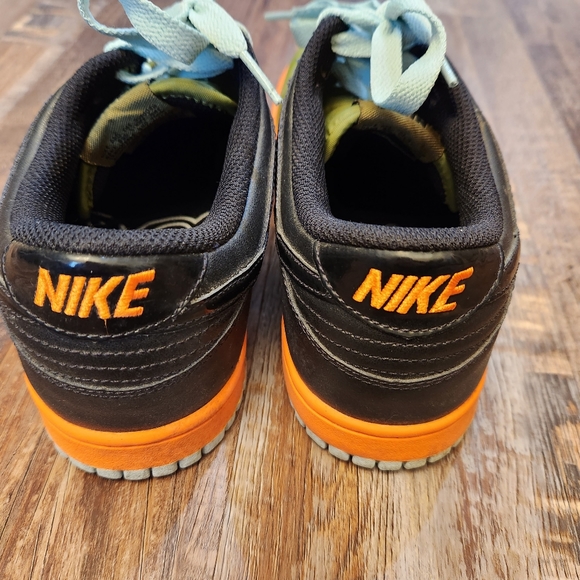 Nike Dunk Low 'Green Mandarin' Shoes - Picture 5 of 7